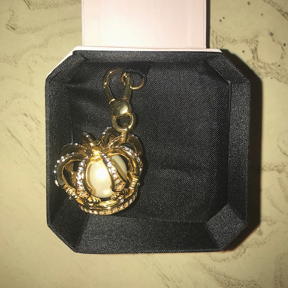 Juicy Couture crown/ pearl charm